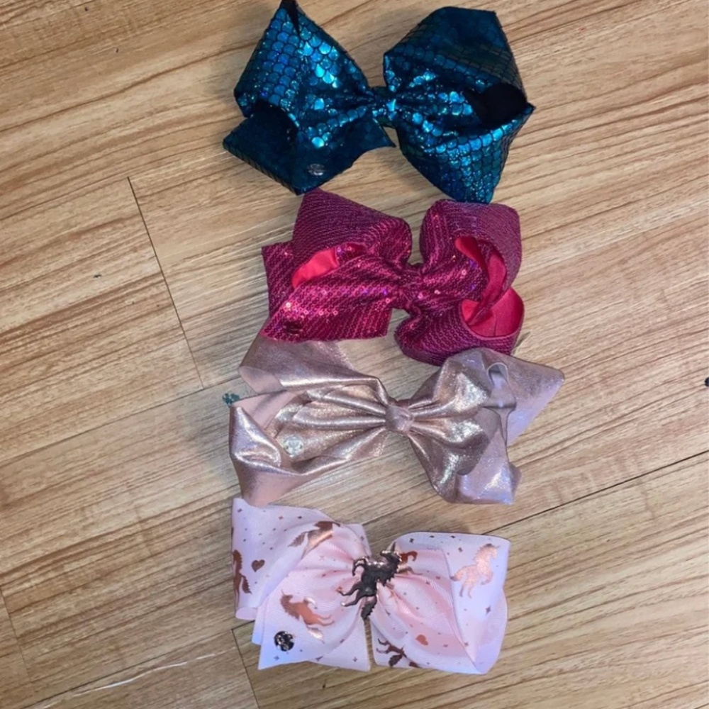 Jojo siwa bows